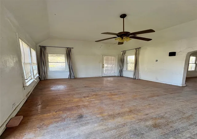 Photo 3 of Single family home for sale at 5646 Monticello Ave, Dallas, TX 75206 | MLS# 21220579 | Listing updated on 2026-09-27
