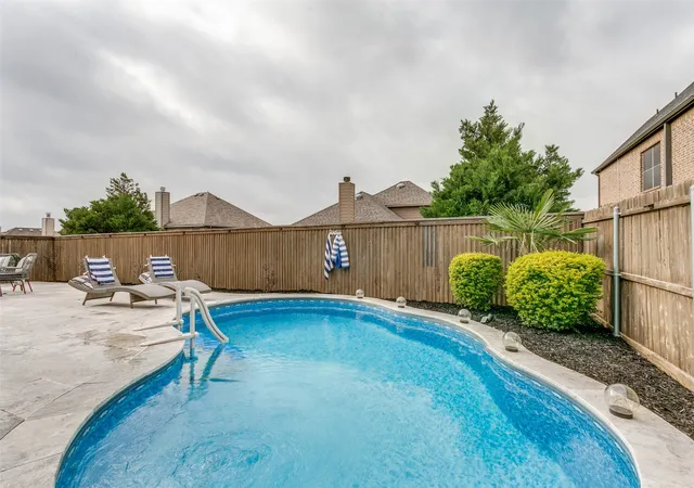Homes for sale in Oak Point, TX | 104 Martingale Trl, Oak Point, TX 75068 | MLS# 21238641