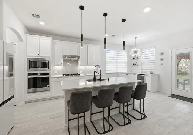 Photo 3 of Single family home for sale at 4126 Mountain Laurel Dr, Hickory Creek, TX 75065 | MLS# 21237993 | Listing updated on 2026-09-21