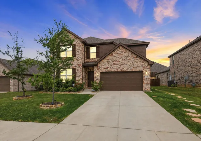 Photo 1 of Single family home for sale at 4126 Mountain Laurel Dr, Hickory Creek, TX 75065 | MLS# 21237993 | Listing updated on 2026-09-21