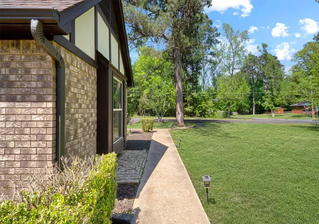 Photo 3 of Sale Pending at 2801 Florence St, Kilgore, TX 75662 | MLS# 21238252 | Listing updated on 2026-07-14