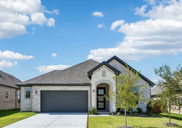 Photo 1 of Sale Pending at 2377 Rams Horn Dr, Waxahachie, TX 75167 | MLS# 21238891 | Listing updated on 2026-09-25