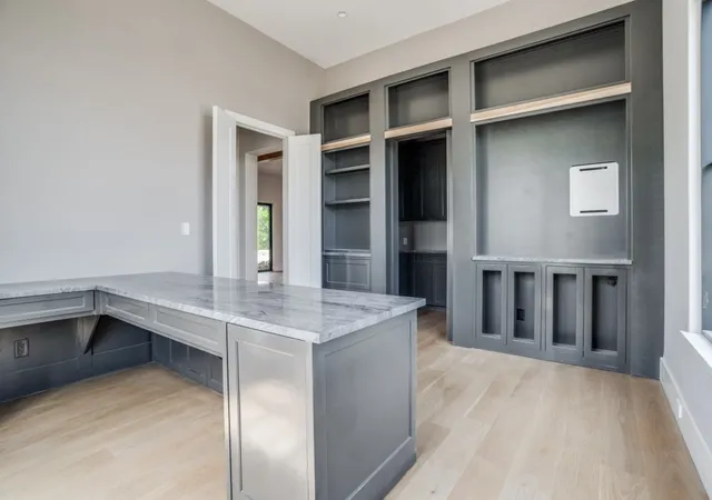 Photo 4 of Single family home for sale at 915 Vaquero Wy, Allen, TX 75002 | MLS# 21208747 | Listing updated on 2026-08-28