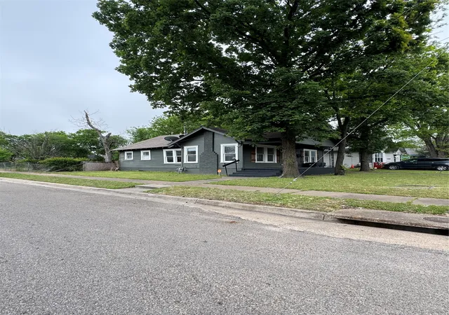 Photo 2 of Single family home for sale at 2300 Lyle Ave, Waco, TX 76708 | MLS# 21238010 | Listing updated on 2026-09-25