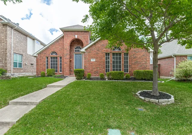 Photo 1 of Single family home for sale at 2800 Palo Duro Canyon Dr, Mc Kinney, TX 75072 | MLS# 21238798 | Listing updated on 2026-08-27