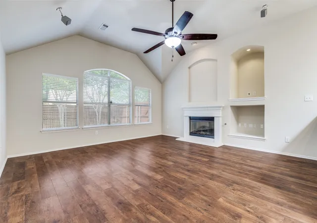 Photo 2 of Single family home for sale at 2800 Palo Duro Canyon Dr, Mc Kinney, TX 75072 | MLS# 21238798 | Listing updated on 2026-08-27