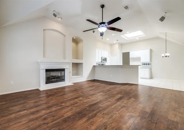 Photo 3 of Single family home for sale at 2800 Palo Duro Canyon Dr, Mc Kinney, TX 75072 | MLS# 21238798 | Listing updated on 2026-08-27