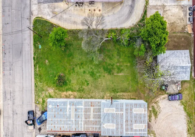 Photo 4 of Land for sale at 104 Se 12Th Ave, Mineral Wells, TX 76067 | MLS# 21239091 | Listing updated on 2026-08-17