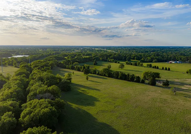 Photo 3 of Land for sale at 419 Us Hwy 175 W, Eustace, TX 75124 | MLS# 21239121 | Listing updated on 2026-07-24