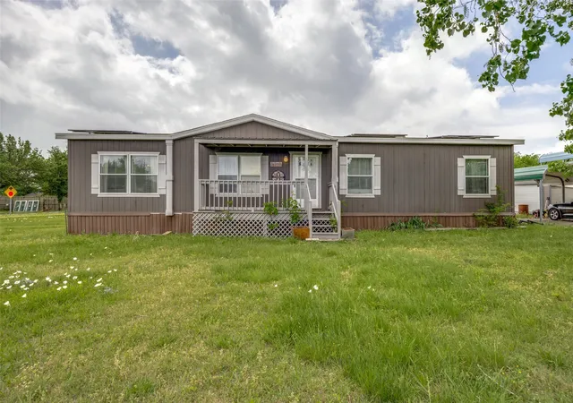 Photo 2 of Manufactured home for sale at 11578 County Road 736, Princeton, TX 75407 | MLS# 21234745 | Listing updated on 2026-09-29