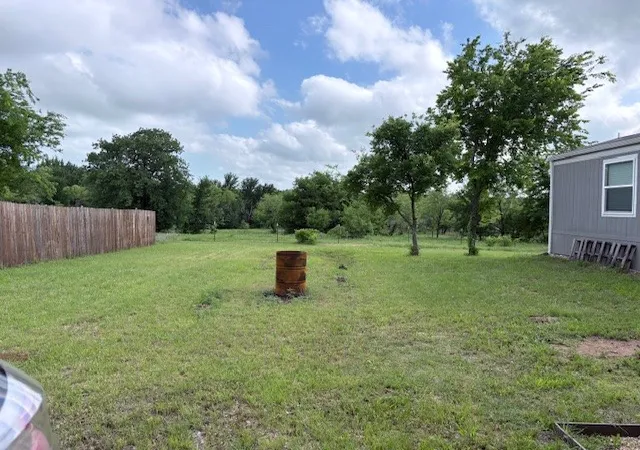 Homes for sale in Bridgeport, TX | 434 Valley Ridge Dr, Bridgeport, TX 76426 | MLS# 21239173