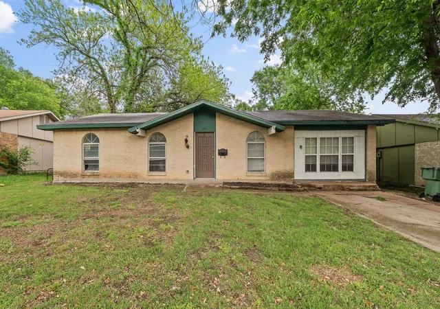 Photo 1 of Single family home for sale at 214 Independence Dr, Garland, TX 75043 | MLS# 21234307 | Listing updated on 2026-07-08