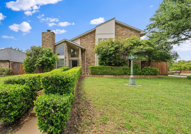 Homes for sale in Richardson, TX | 900 Mount Vernon Dr, Richardson, TX 75081 | MLS# 21232519