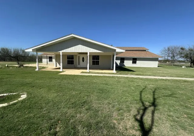 Homes for sale in Brownwood, TX | 600 Fm 45 E, Brownwood, TX 76801 | MLS# 21236074