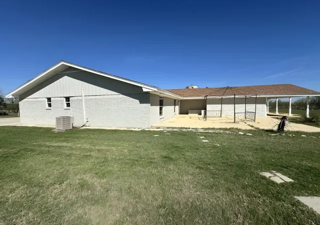 Homes for sale in Brownwood, TX | 600 Fm 45 E, Brownwood, TX 76801 | MLS# 21236074