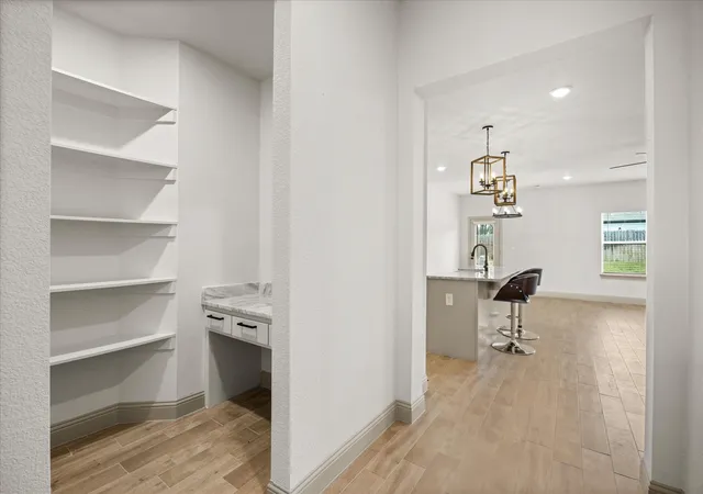 Photo 3 of Single family home for sale at 5707 Stonegate Cir, Granbury, TX 76048 | MLS# 21234718 | Listing updated on 2026-08-31