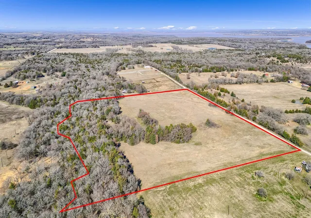 Photo 2 of Land for sale at 163 Twin Oaks Ln, Whitesboro, TX 76273 | MLS# 21239219 | Listing updated on 2026-08-24