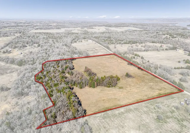 Photo 3 of Land for sale at 163 Twin Oaks Ln, Whitesboro, TX 76273 | MLS# 21239219 | Listing updated on 2026-08-24