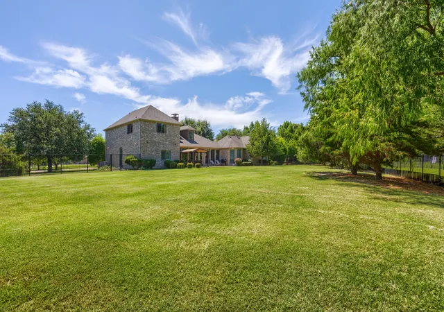 Photo 2 of Single family home for sale at 1751 Silverleaf Ct, Prosper, TX 75078 | MLS# 21218387 | Listing updated on 2026-10-04