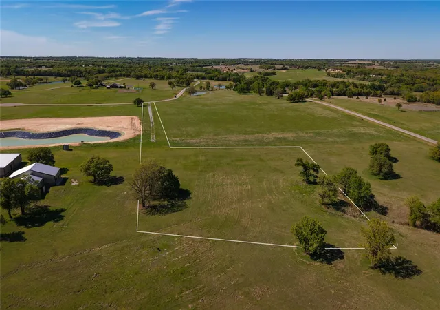 Photo 1 of Land for sale at Tbd Lot 61 Stonebridge Blvd, Bowie, TX 76230 | MLS# 21238733 | Listing updated on 2026-08-25