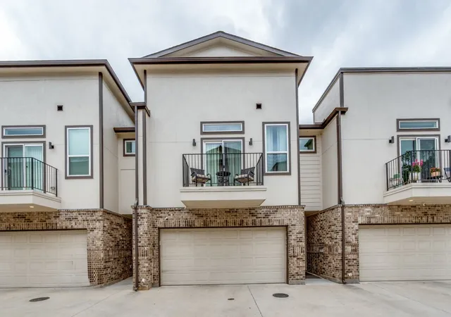 1st image of 7337 Bree Ct, Dallas, TX 75235 | MLS# 21237239
