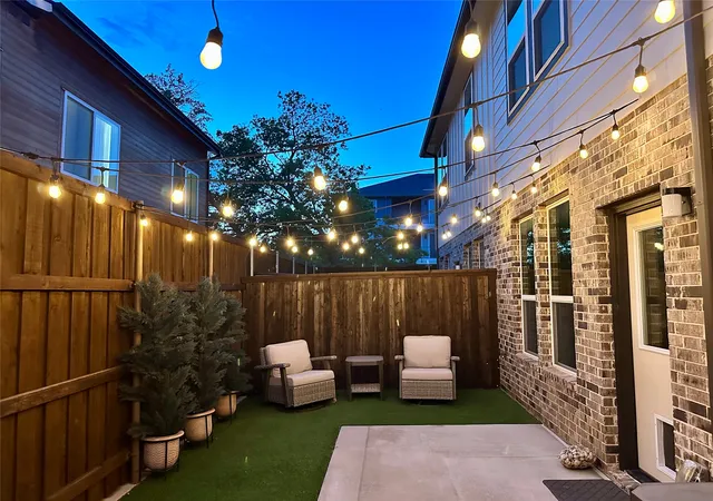27th image of 7337 Bree Ct, Dallas, TX 75235 | MLS# 21237239