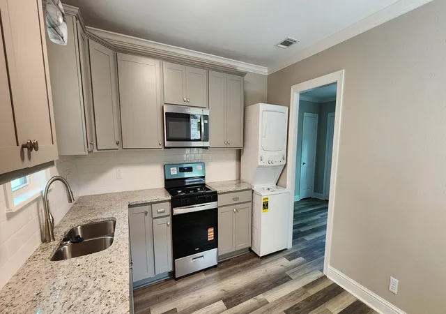 Photo 3 of Single family home for sale at 205 Roy St, Minden, LA 71055 | MLS# 21239751 | Listing updated on 2026-09-23