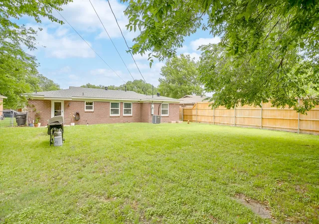 Photo 37 of Single family home for sale at 5517 Volder Dr, Fort Worth, TX 76114 | MLS# 21239777 | Listing updated on 2026-07-27