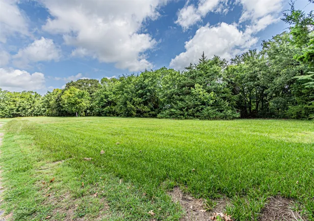 Homes for sale in Oak Ridge, TX | 7821 N State Hwy 34, Oak Ridge, TX 75161 | MLS# 21239917