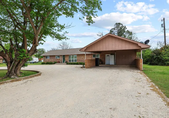 Homes for sale in Whitesboro, TX | 416 4Th St, Whitesboro, TX 76273 | MLS# 21238332