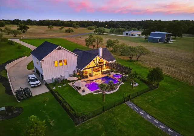 Photo 39 of Single family home for sale at 7025 Lake Vista Dr, Streetman, TX 75859 | MLS# 21226100 | Listing updated on 2026-08-31