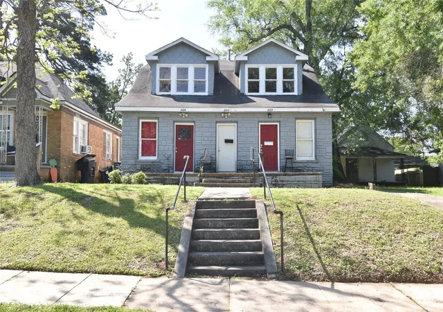 Multi family home for sale at 313 Wilkinson St, Shreveport, LA 71104 | MLS# 21239279