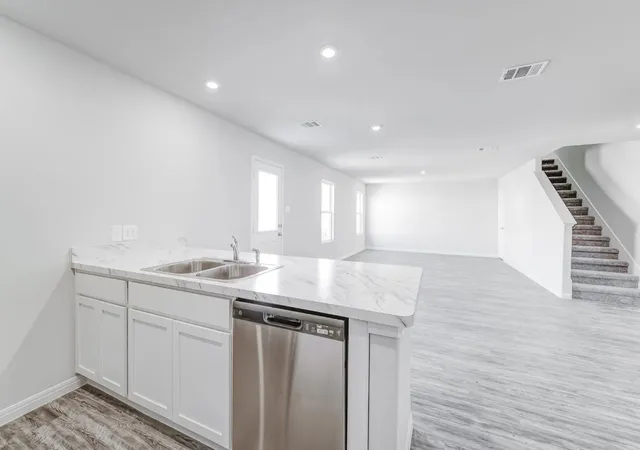 2nd image of 3534 Rock Springs Ct, Abilene, TX 79602 | MLS# 21240116