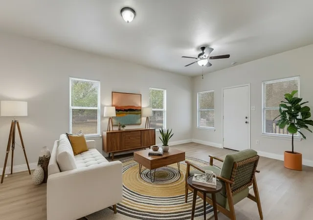 Photo 3 of Single family home for sale at 711 S 3rd Ave E, Dawson, TX 76639 | MLS# 21238957 | Listing updated on 2026-10-07
