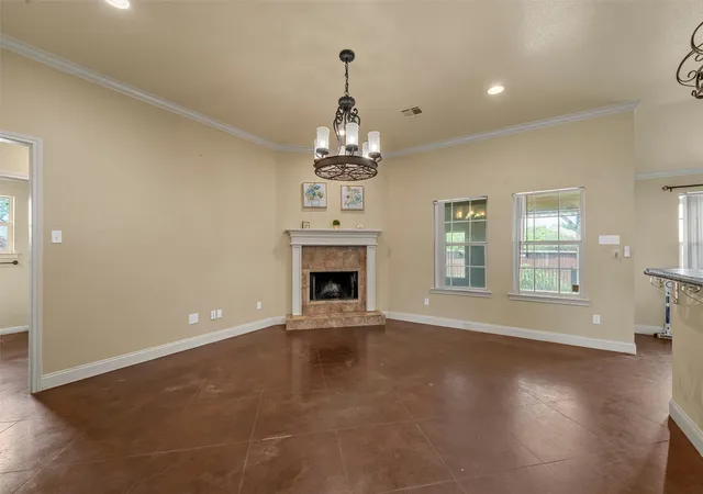 Photo 3 of Sale Pending at 2524 Riders Wy, Waco, TX 76712 | MLS# 21237401 | Listing updated on 2026-07-13