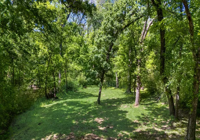 Photo 4 of Land for sale at 686 Eastshore Dr, Wills Point, TX 75169 | MLS# 21235640 | Listing updated on 2026-07-07
