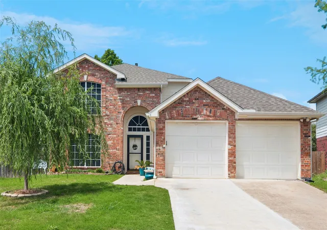 Photo 1 of Single family home for sale at 522 Pinto Ln, Forney, TX 75126 | MLS# 21240211 | Listing updated on 2026-10-07