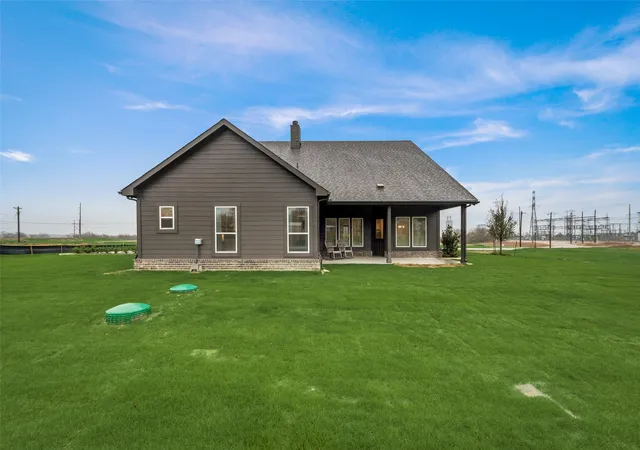 Homes for sale in Valley View, TX | 61 Roosevelt Ln, Valley View, TX 76272 | MLS# 21240229