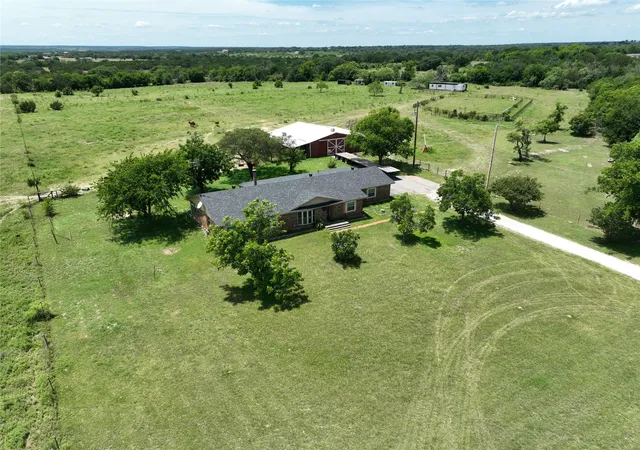Homes for sale in Hico, TX | 377a County Road 3244, Hico, TX 76457 | MLS# 21240391