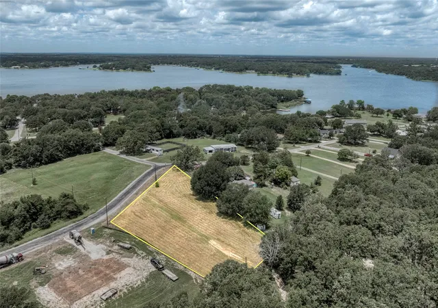 Photo 3 of Land for sale at Lot #1 Parkview Dr, Bonham, TX 75418 | MLS# 21238447 | Listing updated on 2026-09-01