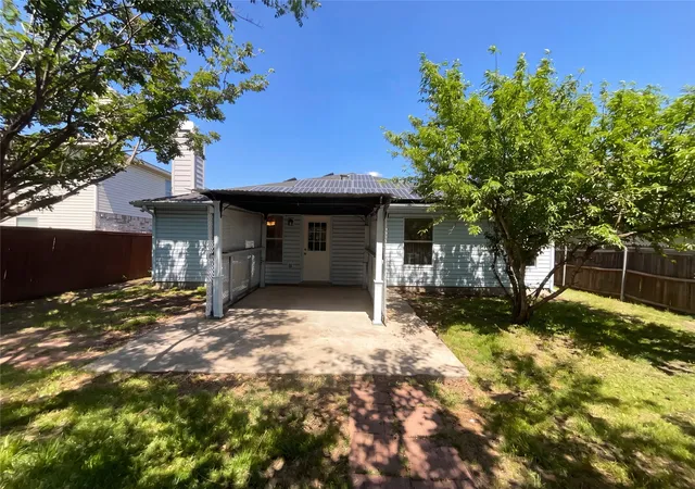 5th image of 2232 Bradford Pear Dr, Little Elm, TX 75068 | MLS# 21240568