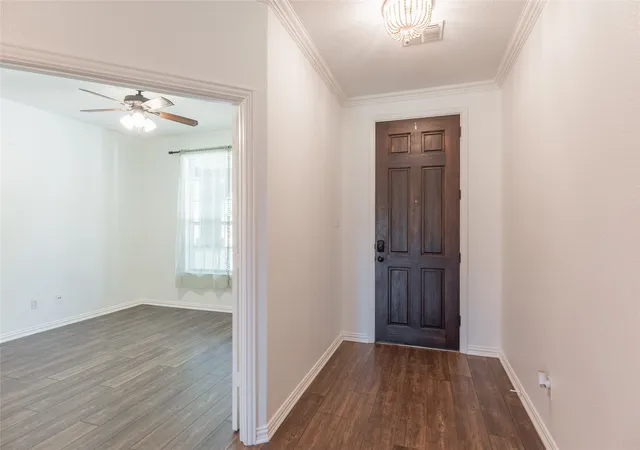 Photo 3 of Single family home for sale at 2909 Pioneer Dr, Melissa, TX 75454 | MLS# 21229041 | Listing updated on 2026-08-22