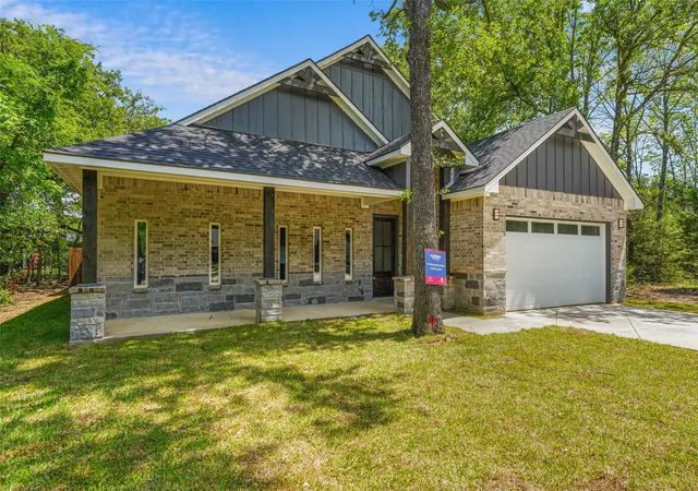 Homes for sale in Trinidad, TX | 108 Parkside Dr, Trinidad, TX 75163 | MLS# 21240668