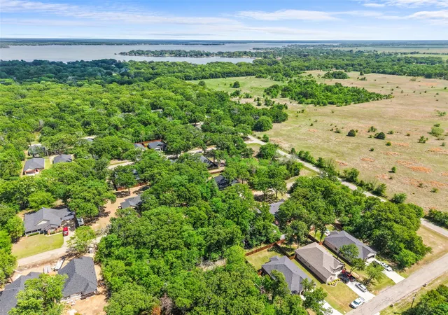 Homes for sale in Trinidad, TX | 108 Parkside Dr, Trinidad, TX 75163 | MLS# 21240668