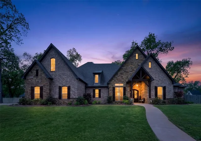 Homes for sale in Bullard, TX | 314 Hines Xing, Bullard, TX 75757 | MLS# 21240695