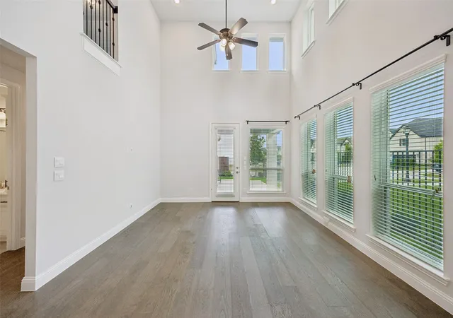 Photo 3 of Single family home for sale at 8303 Mint Mews, Frisco, TX 75035 | MLS# 21234740 | Listing updated on 2026-07-21