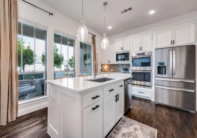 Photo 3 of Single family home for sale at 3995 Harvest Ln, Frisco, TX 75034 | MLS# 21240479 | Listing updated on 2026-07-25