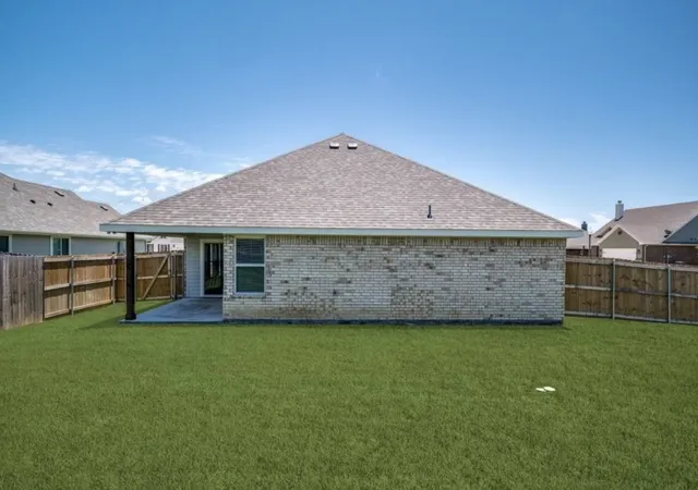 Homes for sale in Sanger, TX | 4200 Baccarat Ln, Sanger, TX 76266 | MLS# 21240739
