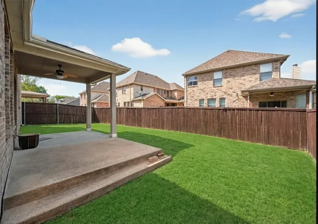 Homes for sale in Plano, TX | 2309 Shingle Ln, Plano, TX 75074 | MLS# 21227925