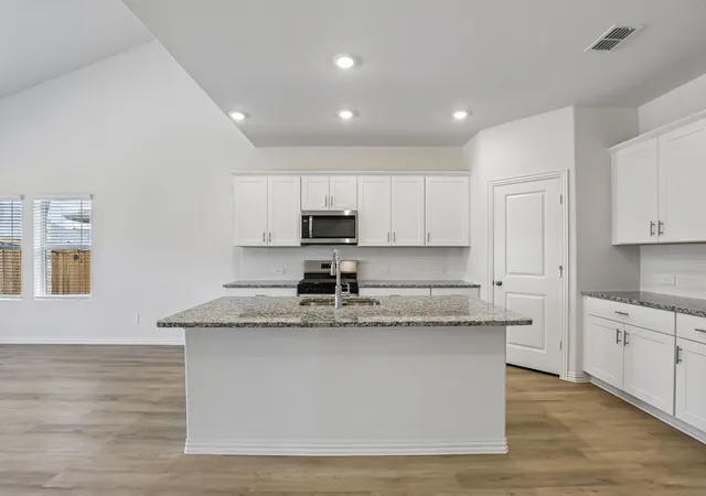 Photo 3 of Sale Pending at 1560 Coldwater Wy, Crandall, TX 75114 | MLS# 21239752 | Listing updated on 2026-10-06